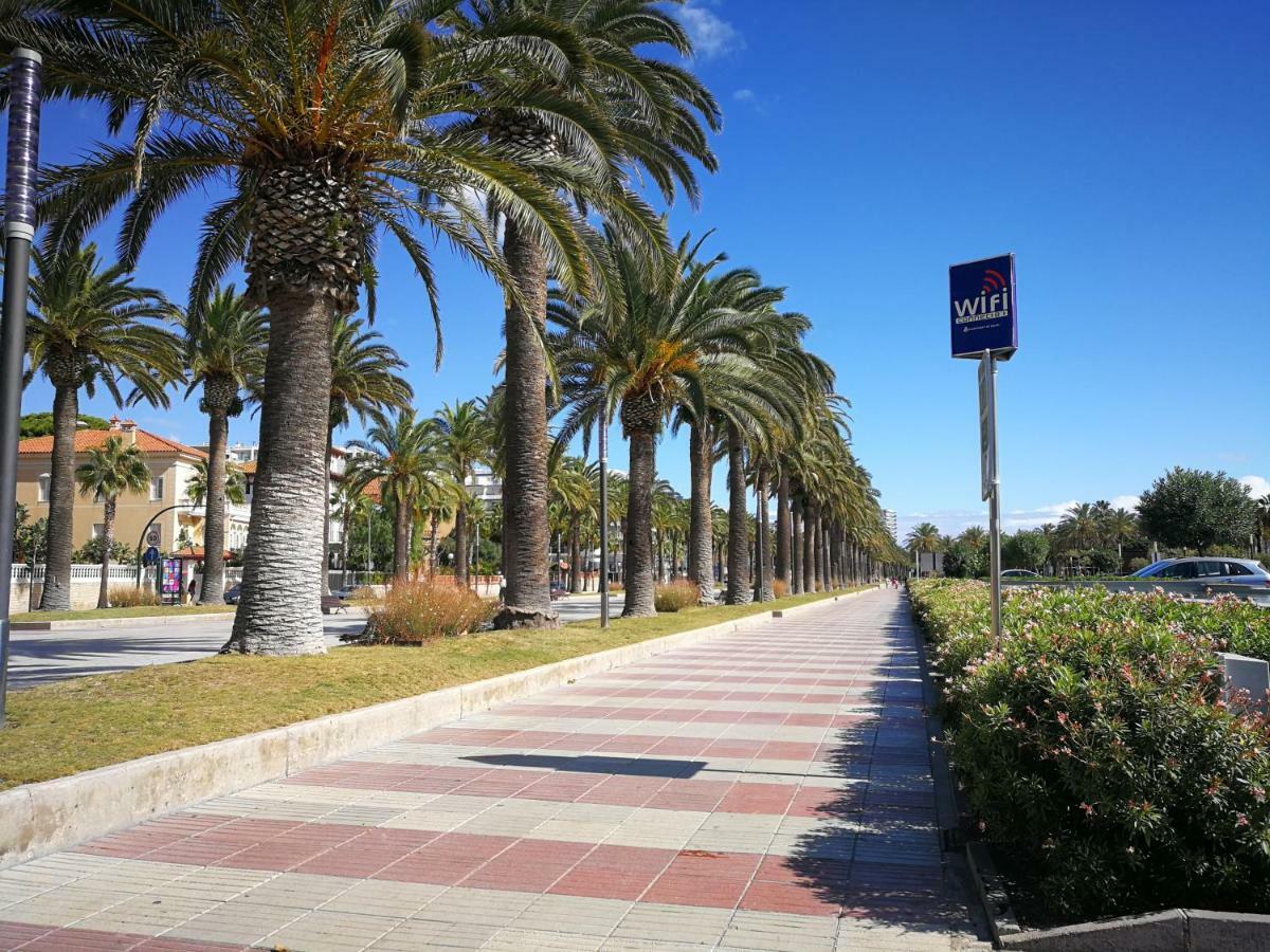 Apartment In Salou, Escaladei Dış mekan fotoğraf